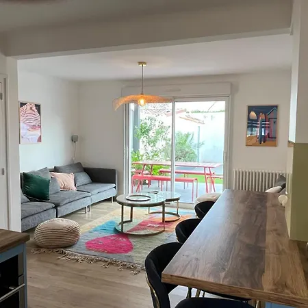 Hébergement de vacances Maison Spacieuse Au Calme Avec Jardin - 3 Confortables