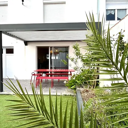 Maison Spacieuse Au Calme Avec Jardin - 3 Confortables Hébergement de vacances Les Sables-dʼOlonne