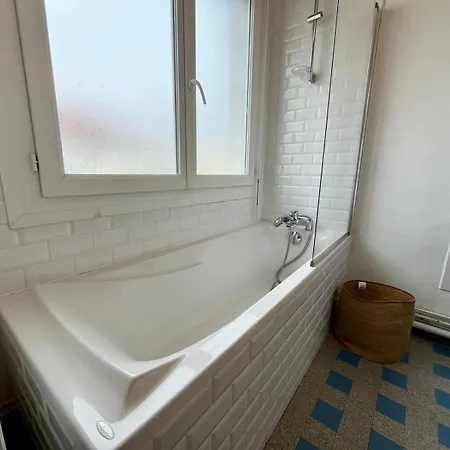 Hébergement de vacances Maison Spacieuse Au Calme Avec Jardin - 3 Confortables