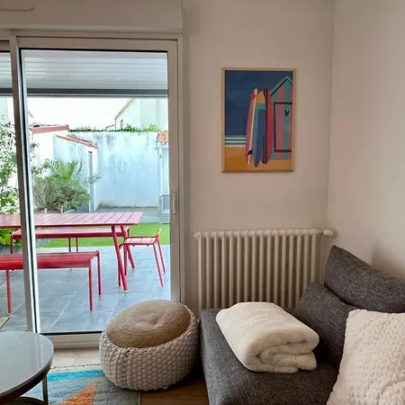 Maison Spacieuse Au Calme Avec Jardin - 3 Confortables Feriehus